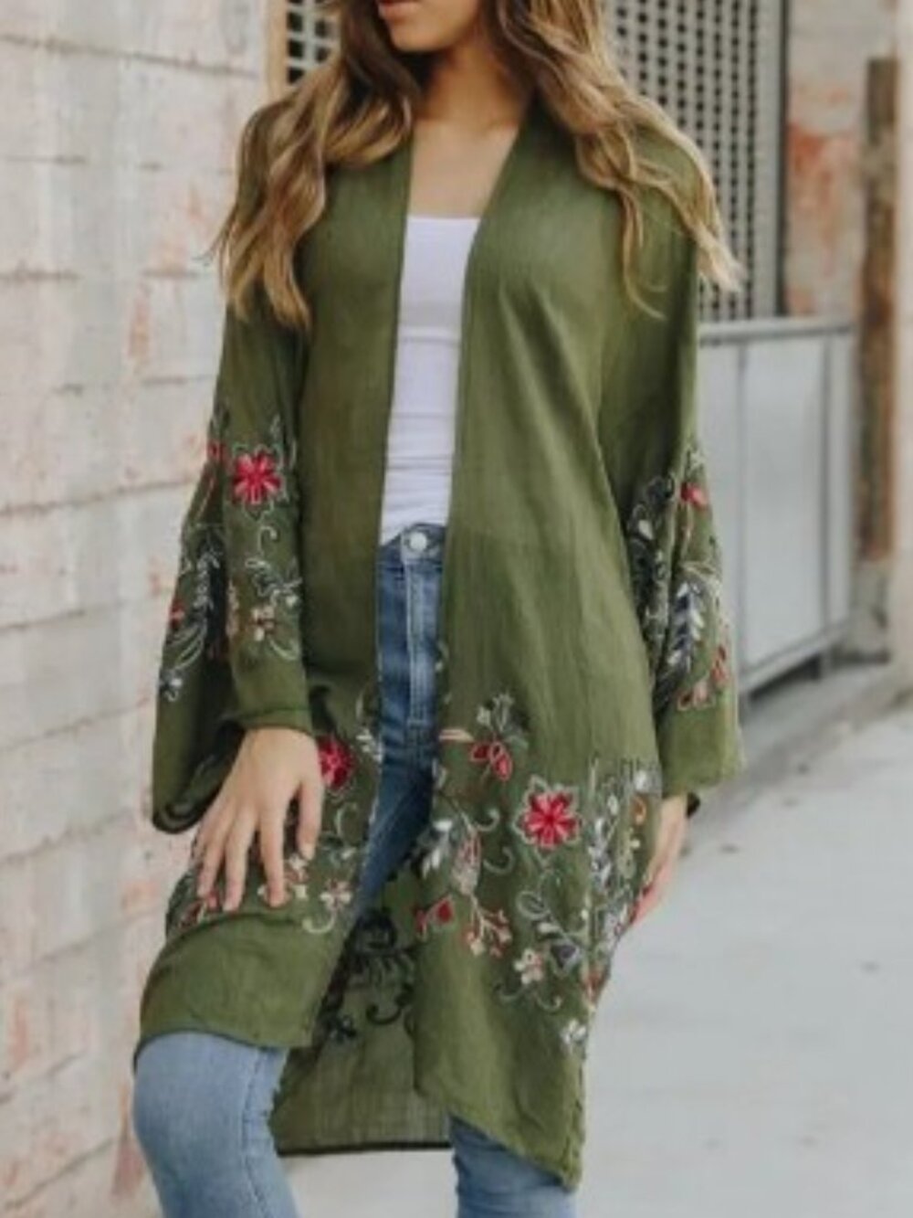 NWOT Three Bird Nest Green Embroidered Floral Kimono